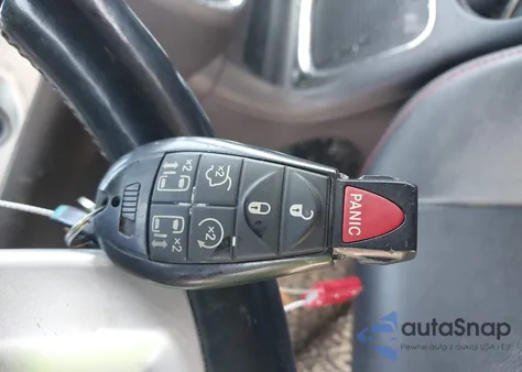 2019 Dodge Grand Caravan Gt z USA, uszkodzony, nr VIN 2C4RDGEG3KR694444